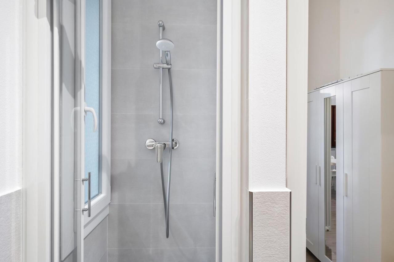 Apartamento Giardini Margherita Monolocale Con Balcone *