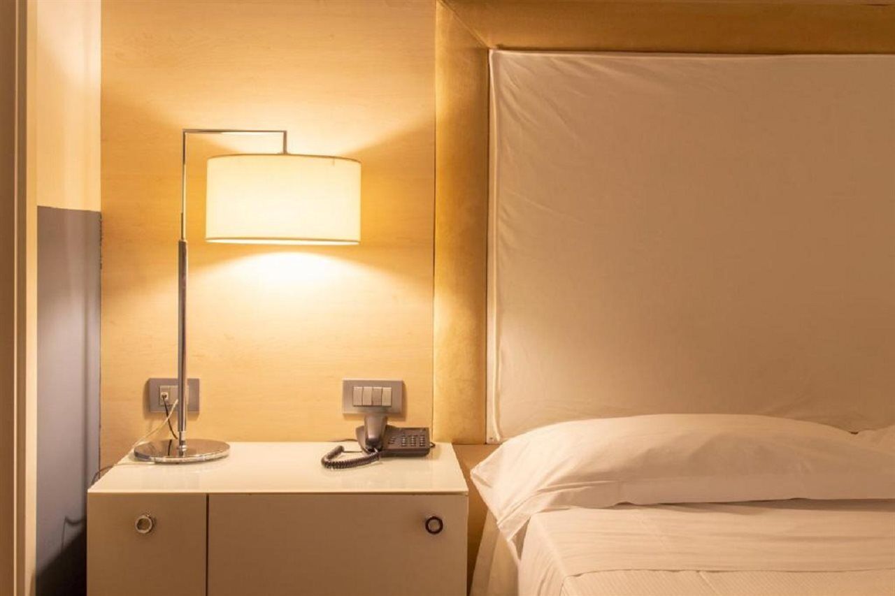 Hotel Smy 4*
