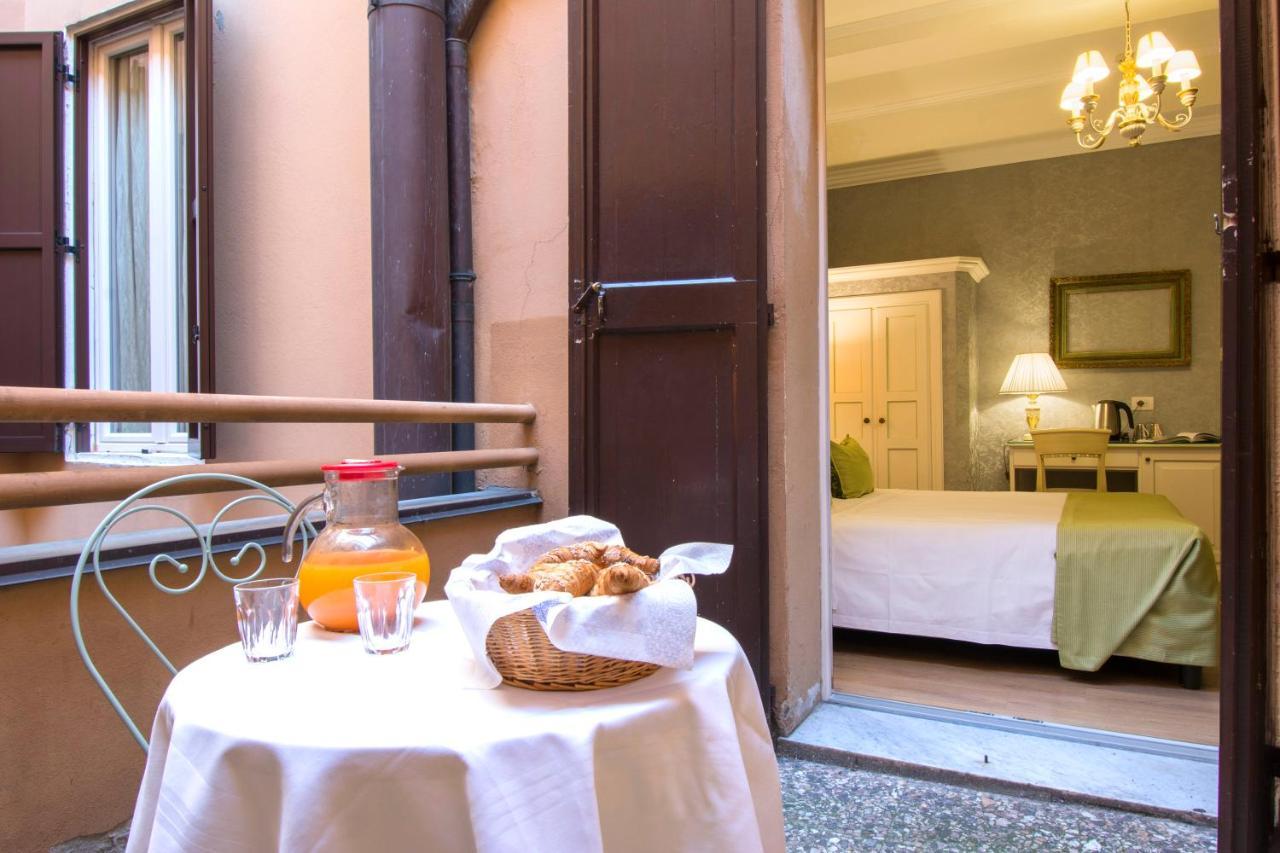 Hotel Pedrini Bologne