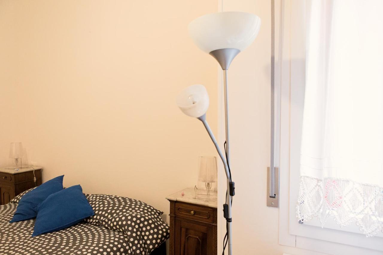 Interno 7, Tra La Fiera Ed Il Centro Bed & Breakfast Bologna