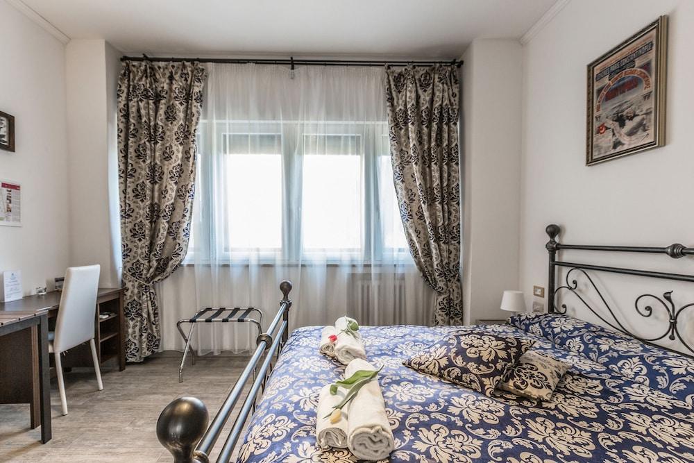 Central City Rooms Guest house