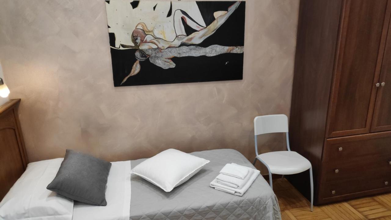Bed & Breakfast Centrale Couette-café