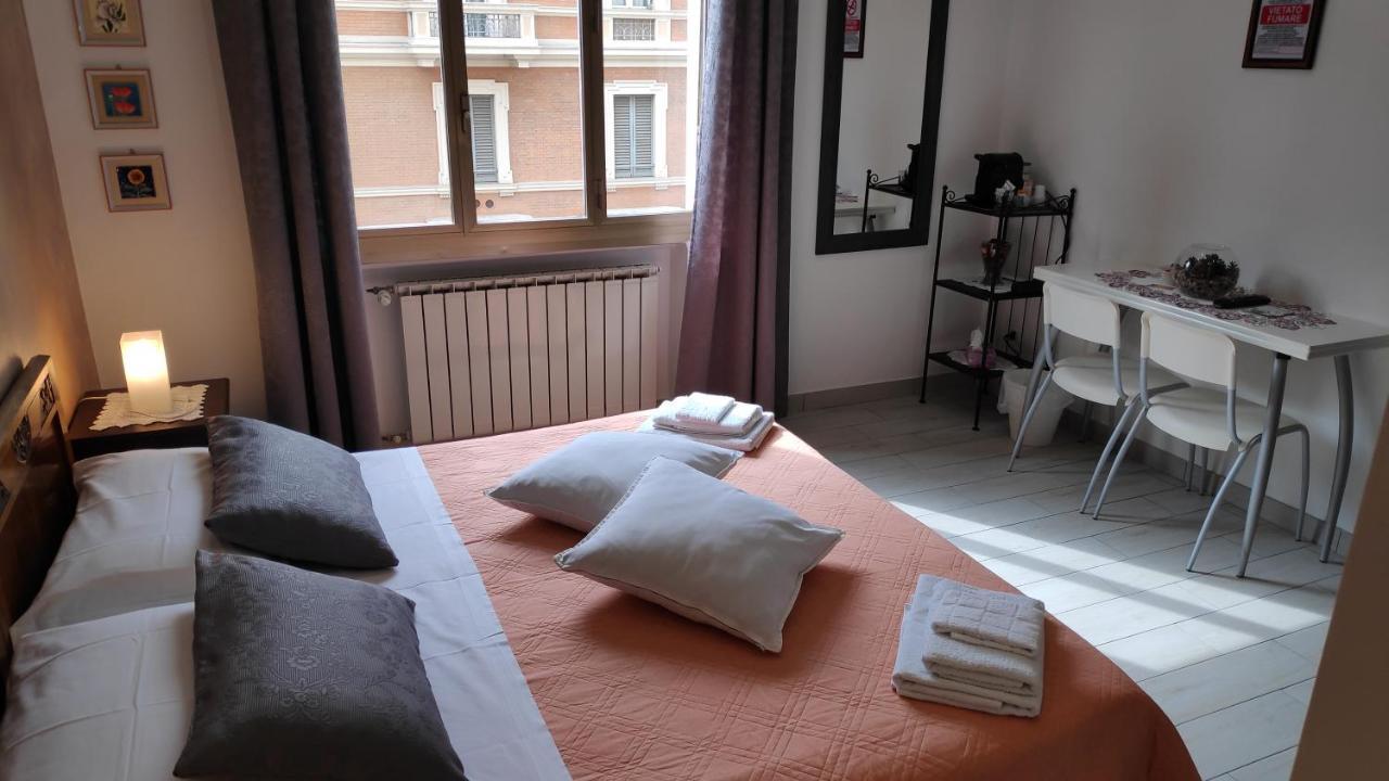 Bed & Breakfast Centrale Couette-café Bologne