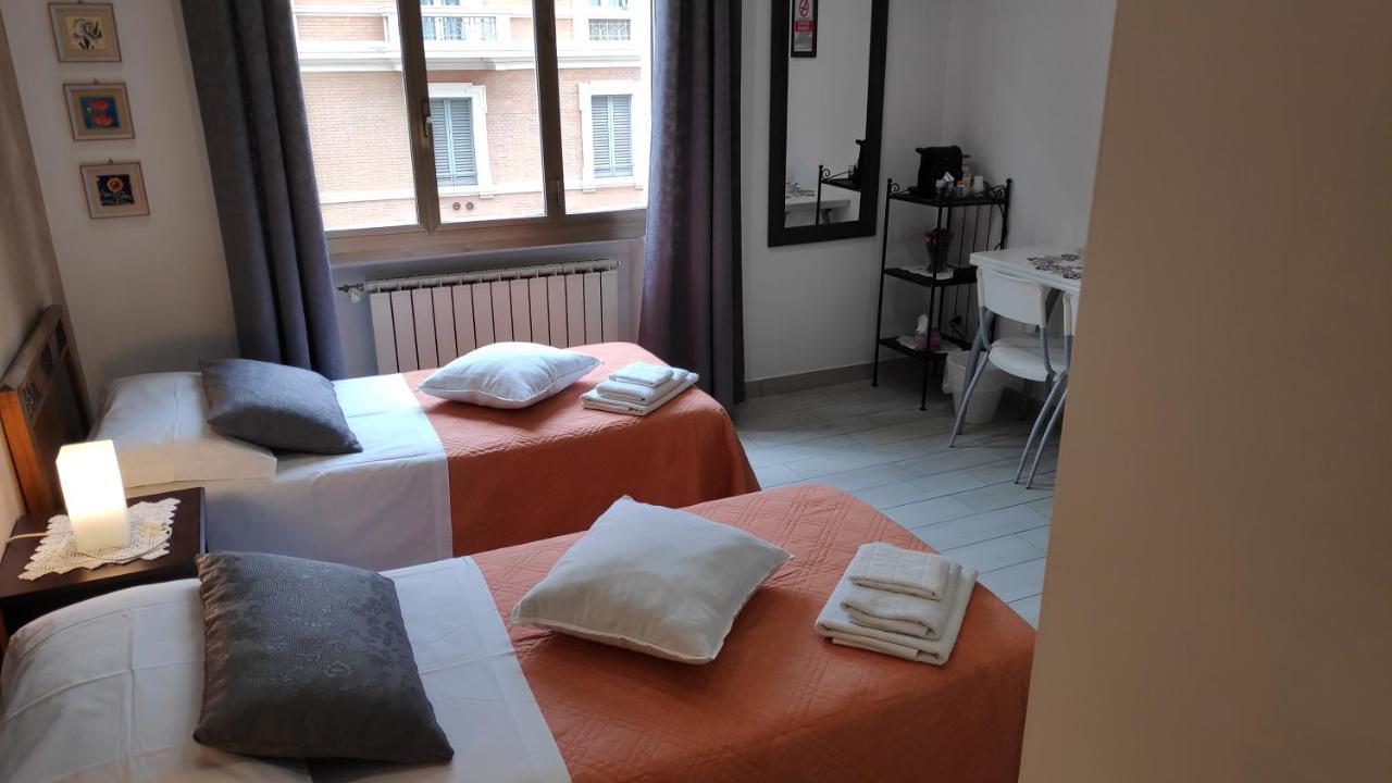 Bed & Breakfast Centrale Bed & Breakfast Bologna
