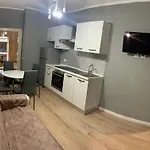 Marconi 30 Apartment