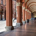Nettuno Luxuryh - Bolognacentro Duomo Rooms And Suites