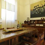 Modigliani Apartment