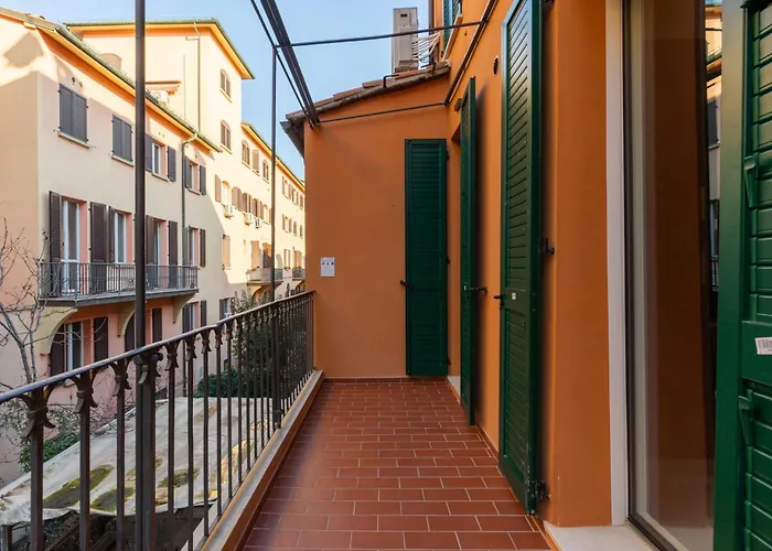 Capo Di Lucca White Apartments By Wonderful Italy
