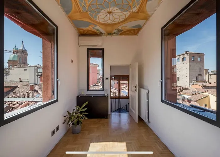 Esclusivo Appartamento Con Torre / Altana