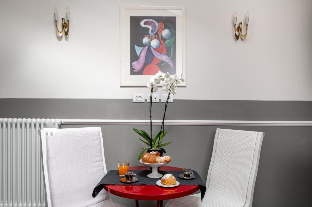 Apartment L'8 Boutique Design *