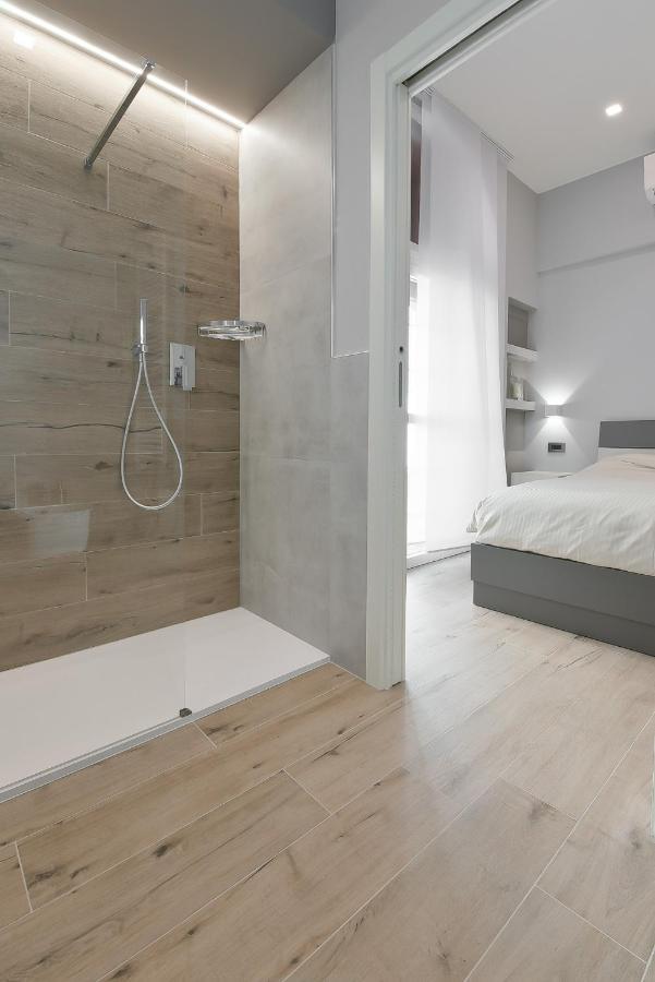 Sar Apartment *
