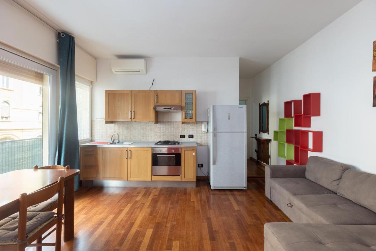 Boldrini, By Short Holidays Apartment *