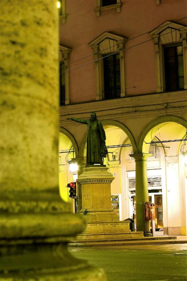 Appartamento Galleria Del Toro Bologna