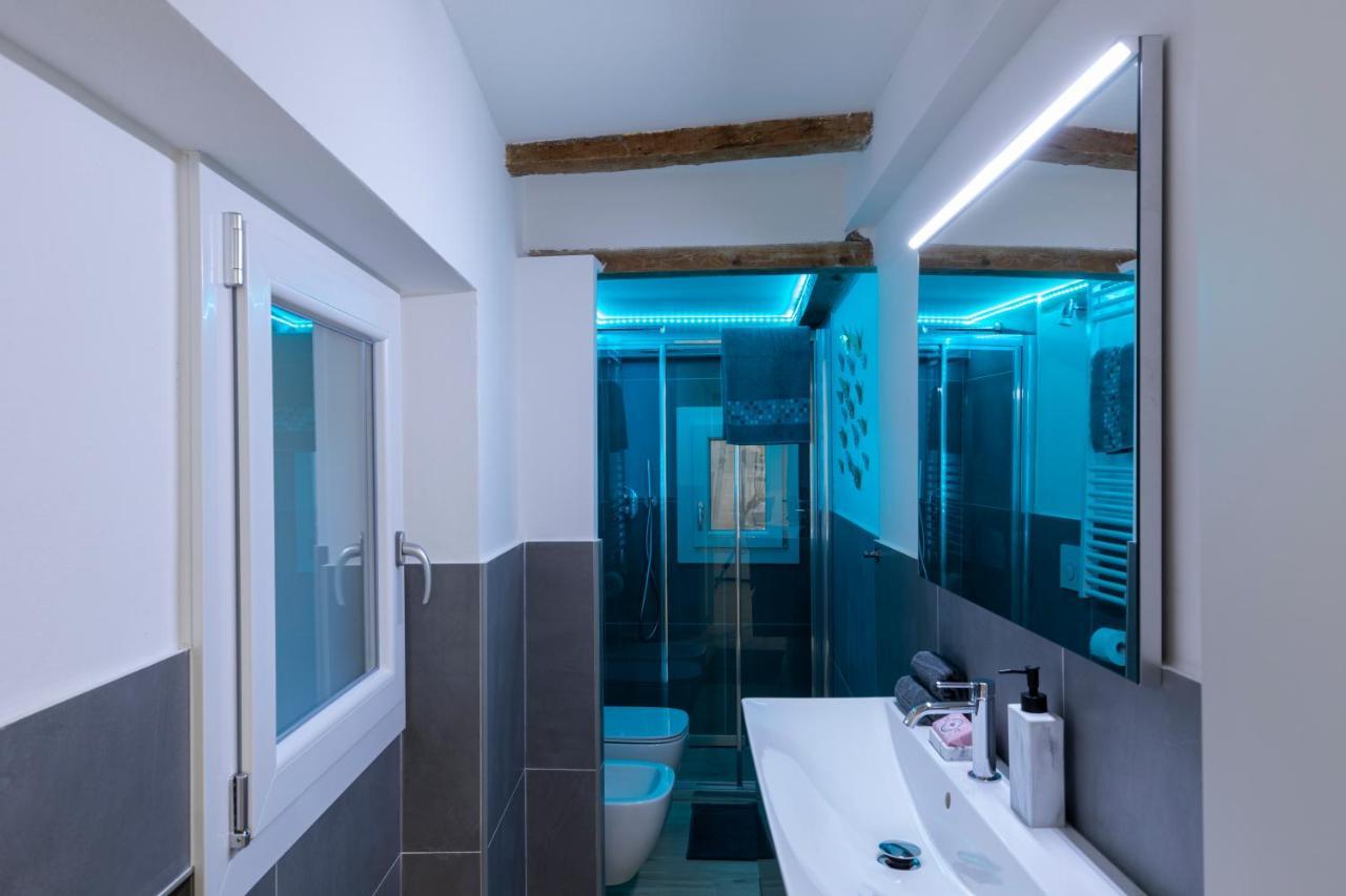 Luxury In The Center I Private Patio & Kitchen Bologna