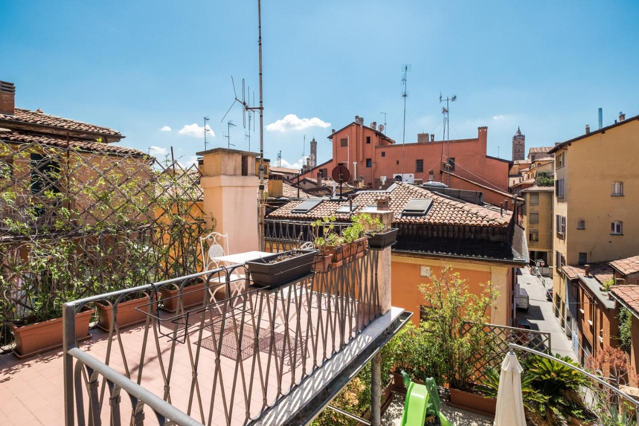 A Pochi Passi Dalla Finestrella Di Via Piella By Wonderful Italy Apartamento