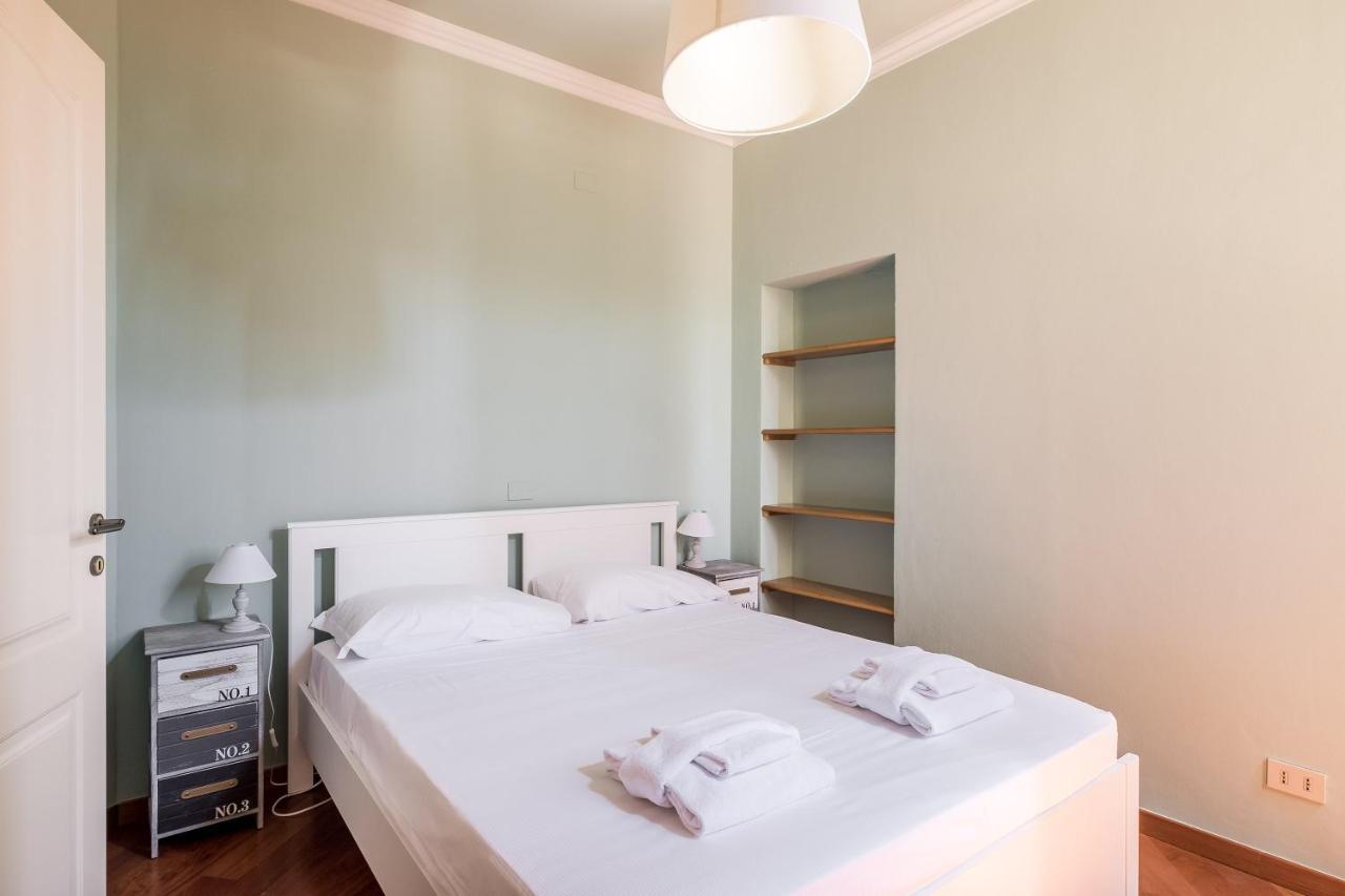 A Pochi Passi Dalla Finestrella Di Via Piella By Wonderful Italy Apartamento *