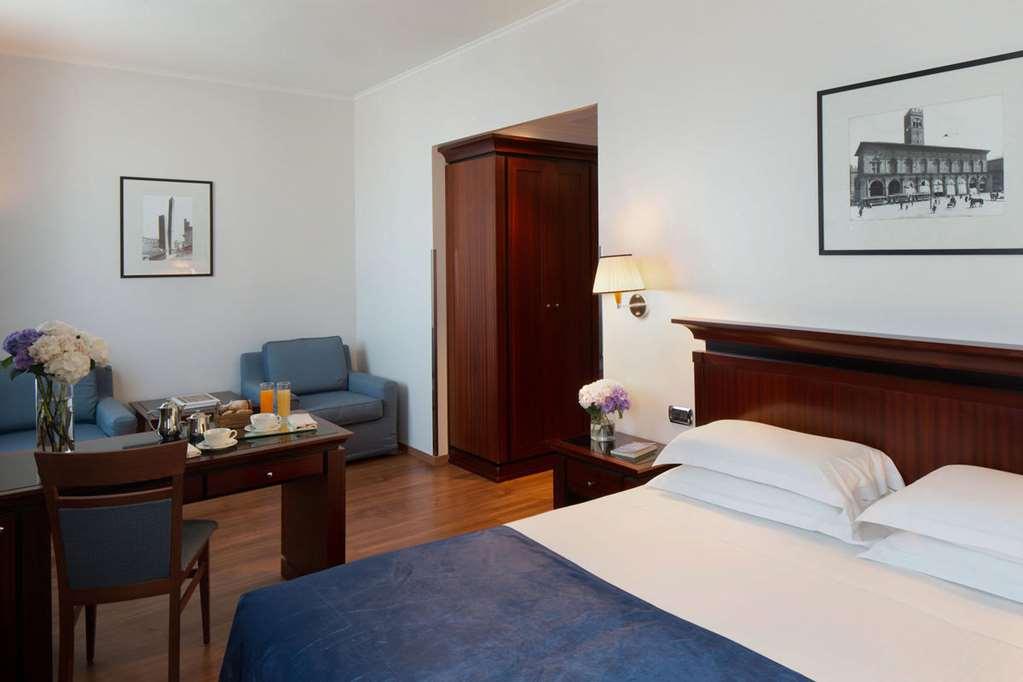 Starhotels Excelsior 4* Bologna