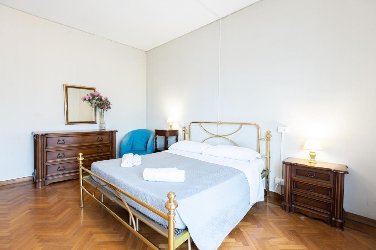 Montebello, By Short Holidays Apartment