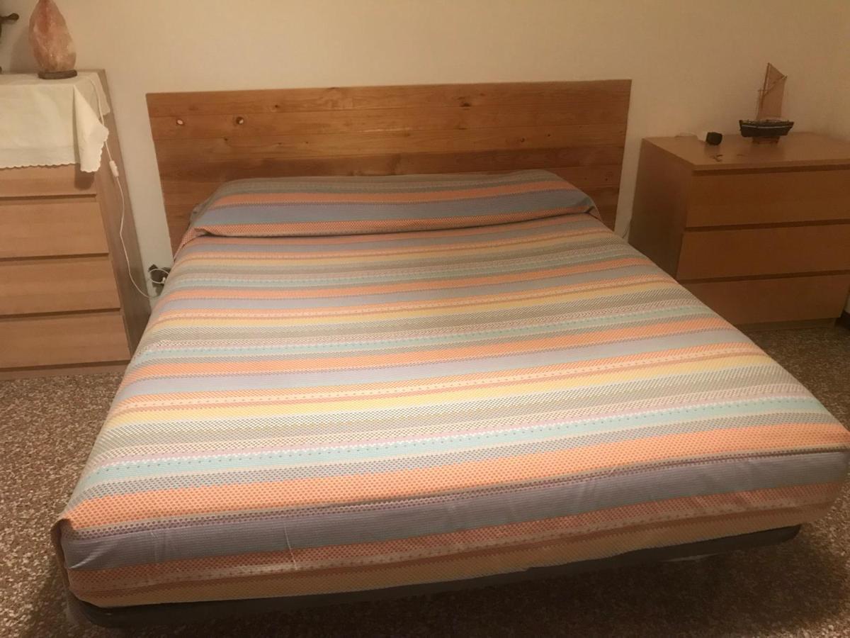 4 Posti Letto In Zona Tranquilla E Ben Servita, Un Matrimoniale E Un Divano Letto Matrimoniale Facebook Massimo Bobo Aquili Appartement Bologne