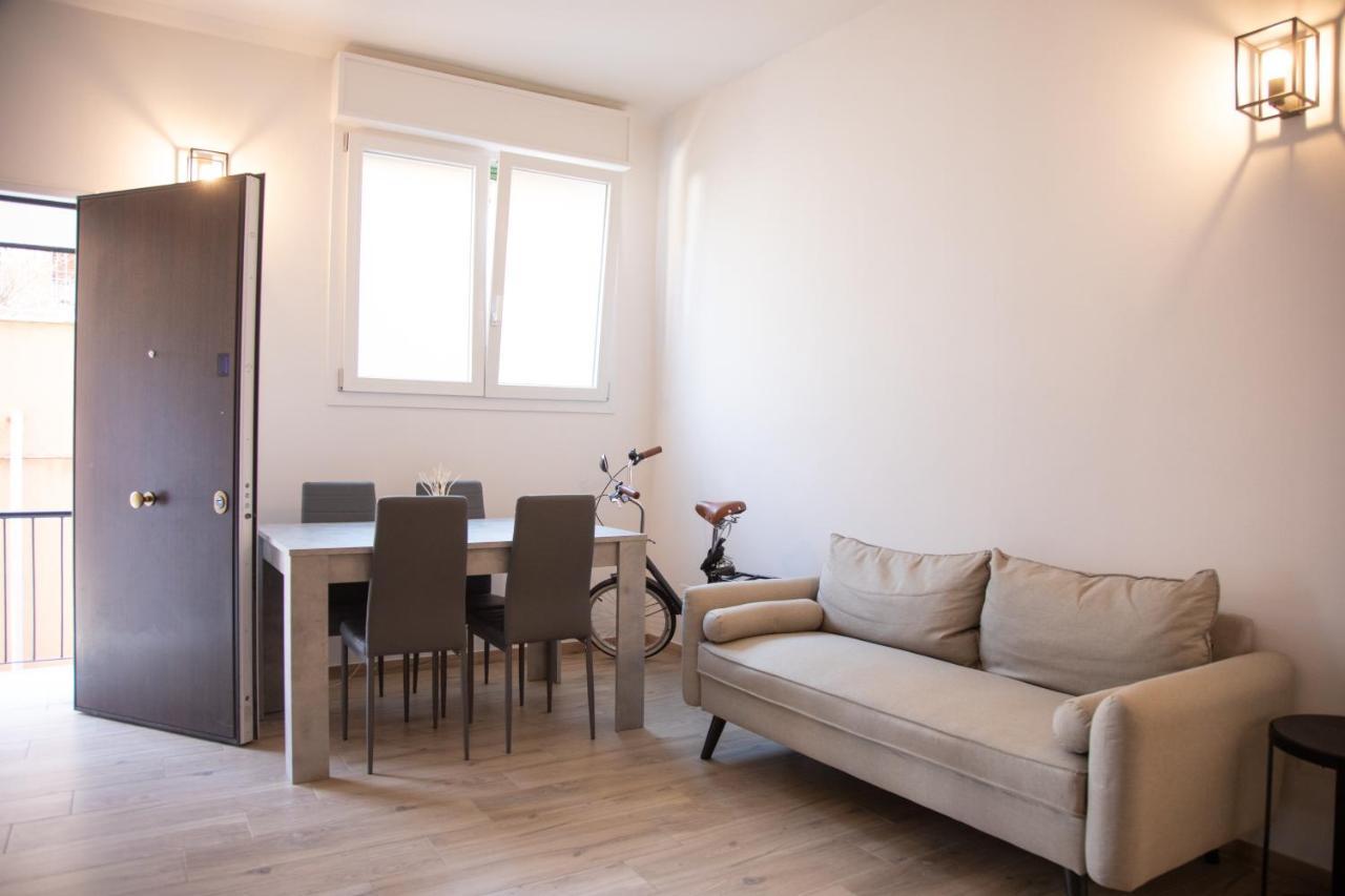 Casa 22 - San Donato Frühstückspension Bologna