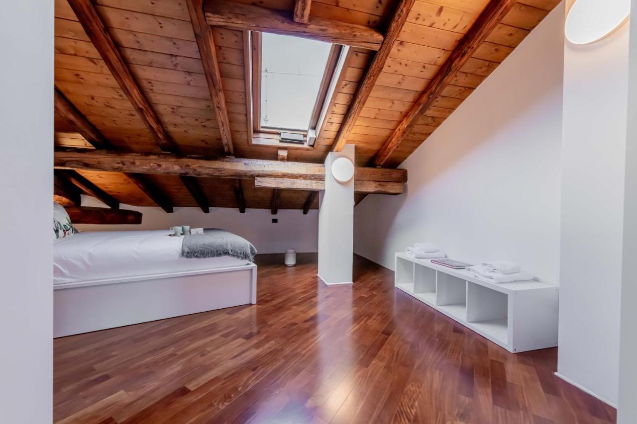 Realkasa Attico Indipendenza Apartamento *