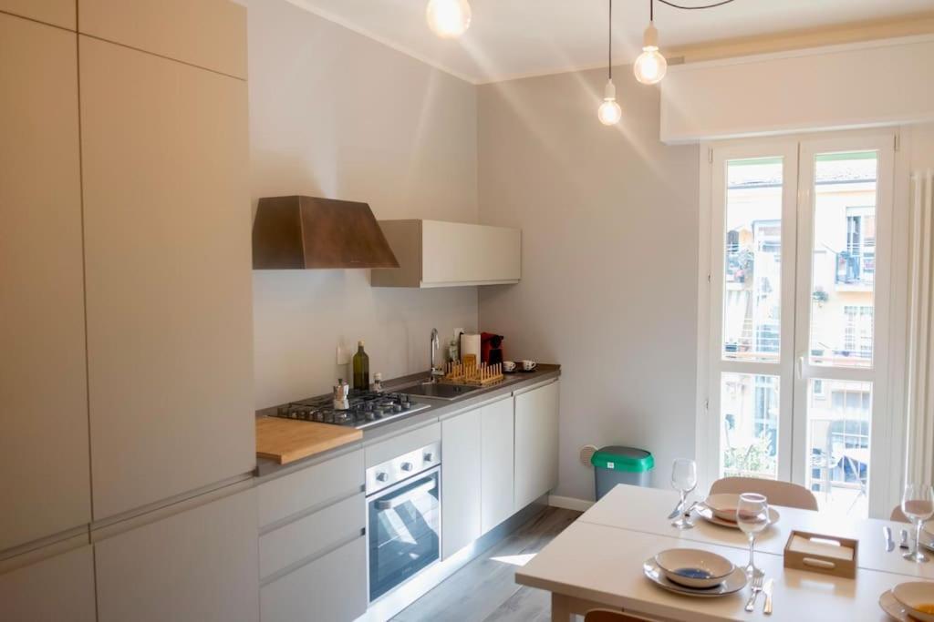 Modern Centraal Gelegen In Bologna. Appartement *