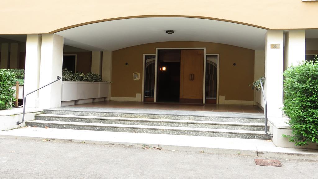 Unacamera Gasthuis Bologna