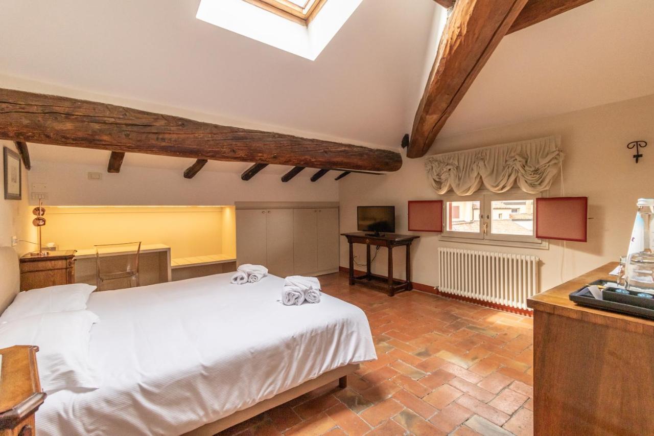 Casa Isolani Charms Santo Stefano