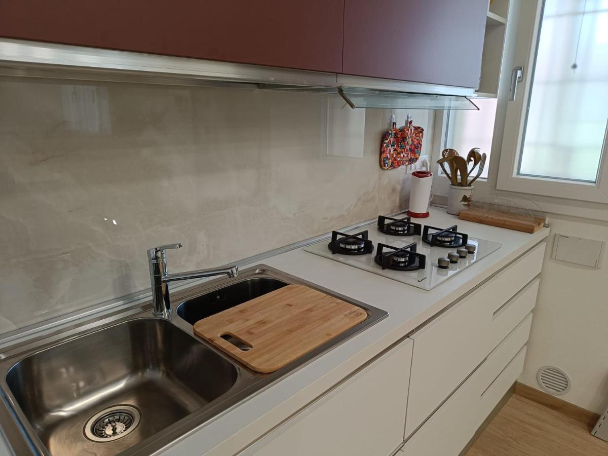 La Casa Di Luca/fiera E Stazione/aria Condizionata Appartement