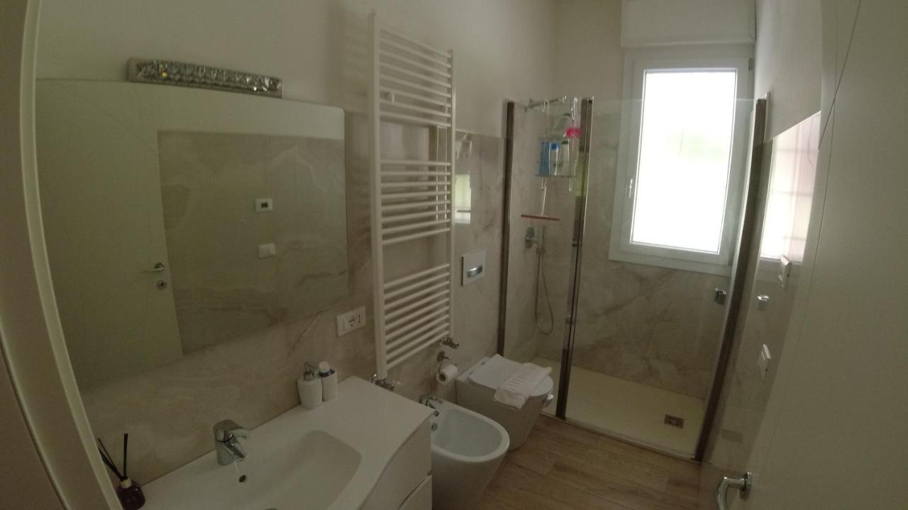 La Casa Di Luca/fiera E Stazione/aria Condizionata Appartement Bologne