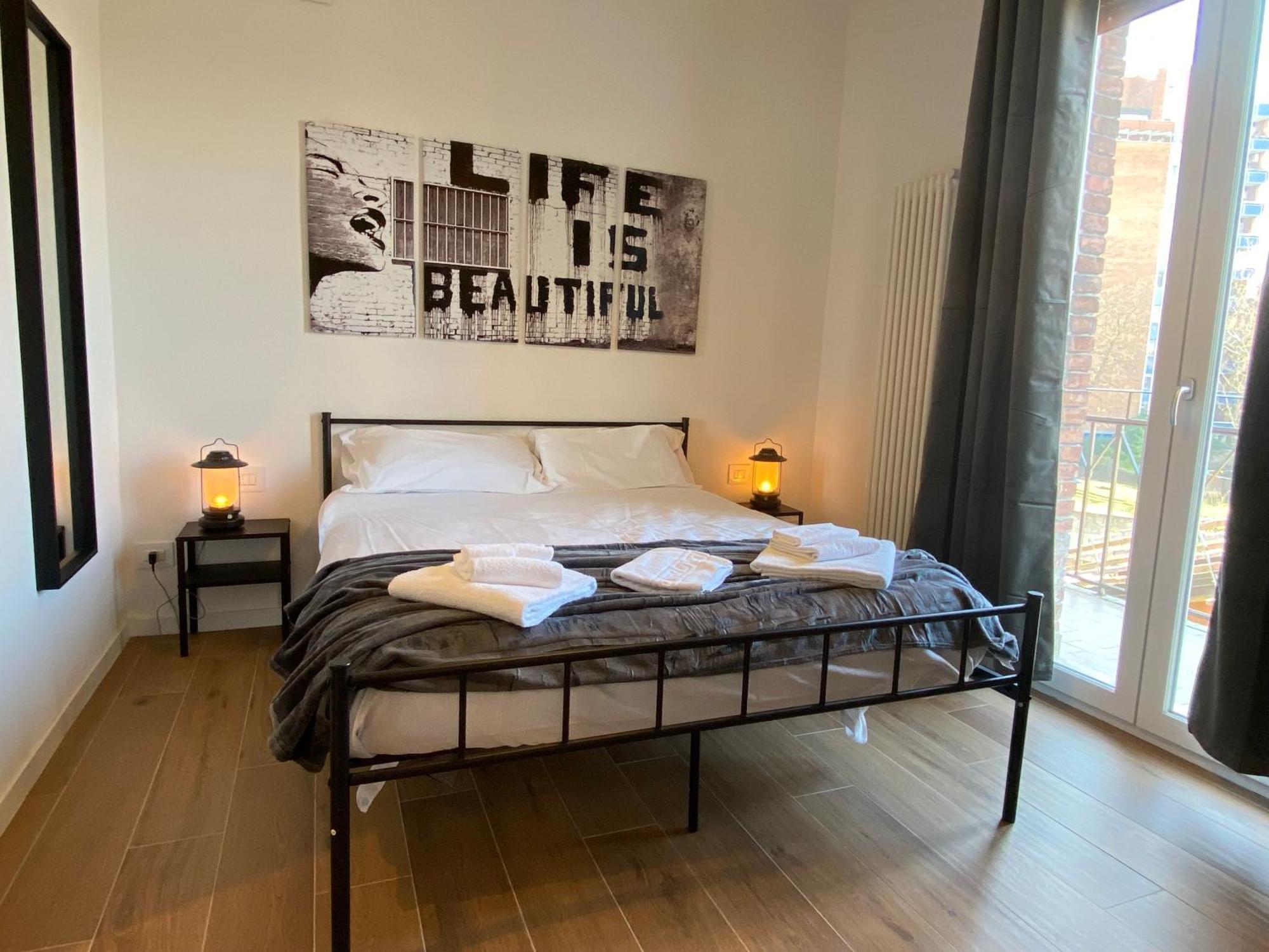Urban Nest Red Carpet Gasthof