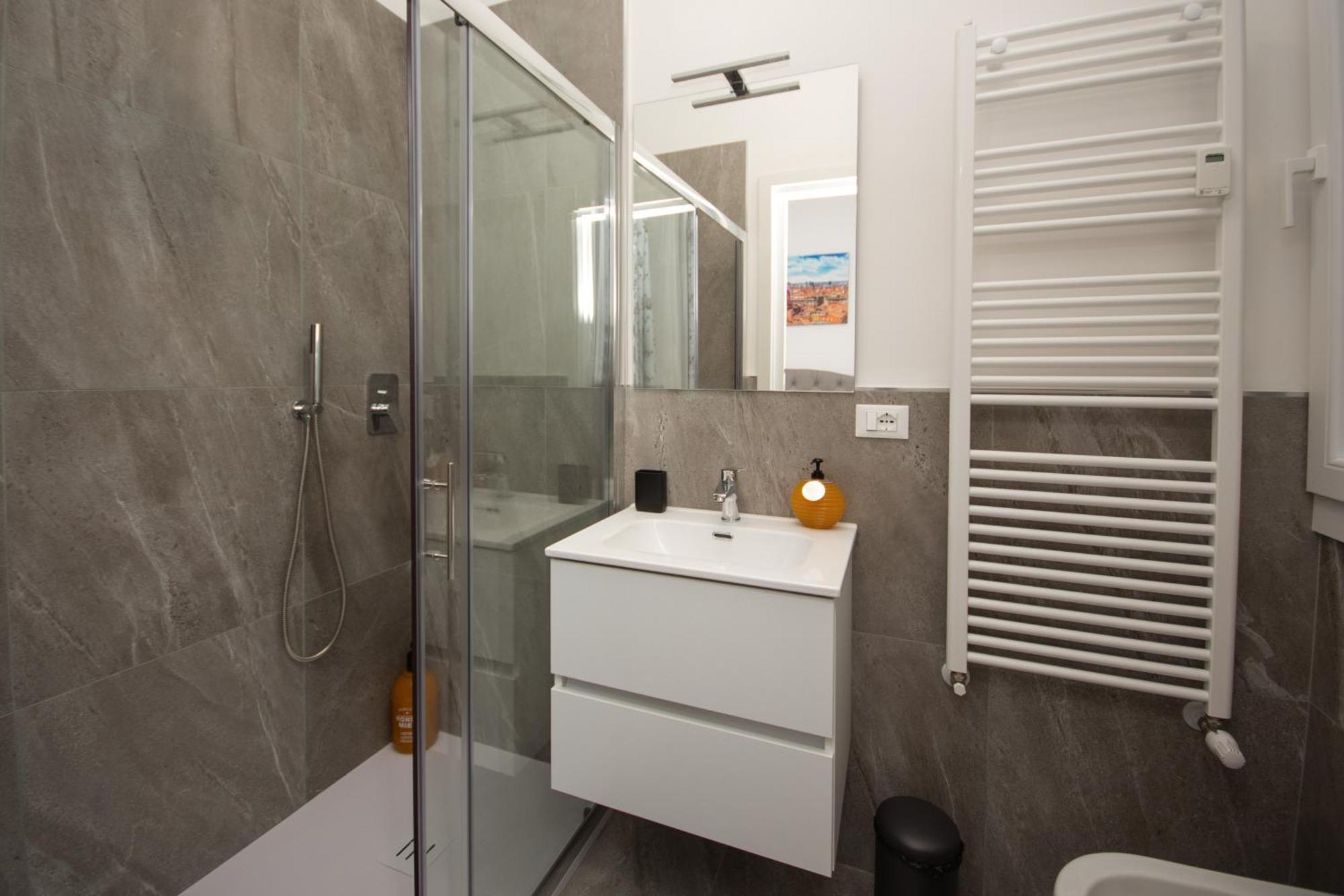 Homes Bolonha