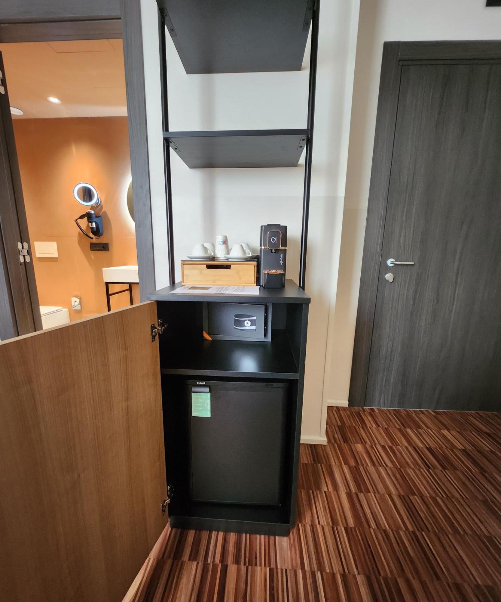Bleis Hotel