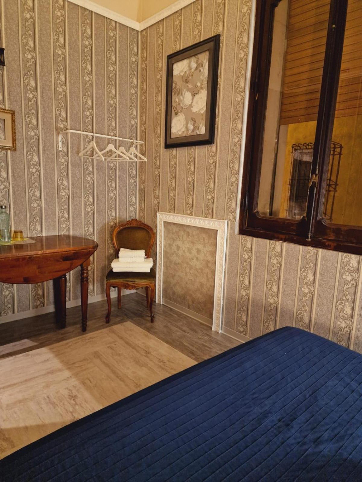 Cestello Duse-rizzoli Alloggio in famiglia Bologna