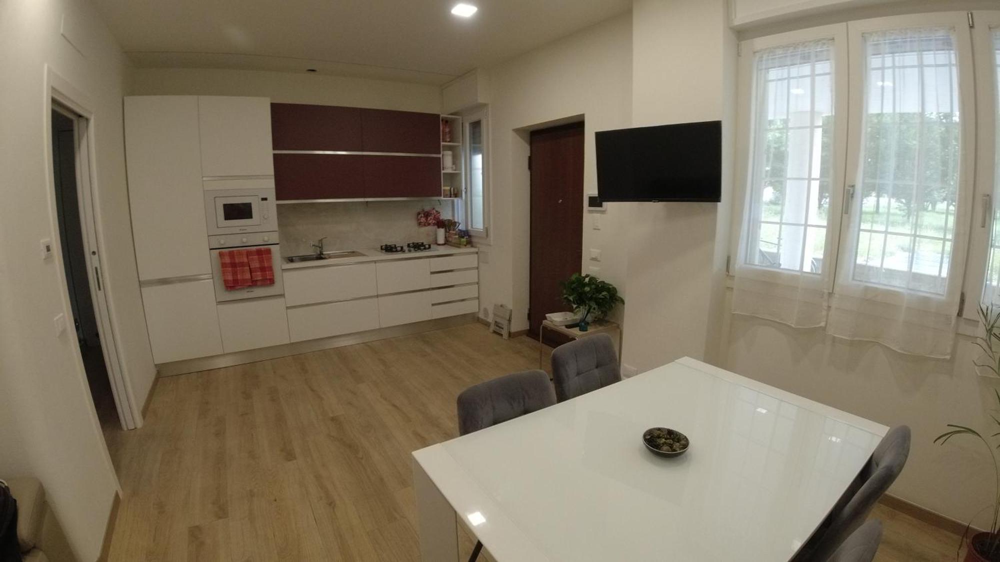 Appartement La Casa Di Luca/fiera E Stazione/aria Condizionata Bologne