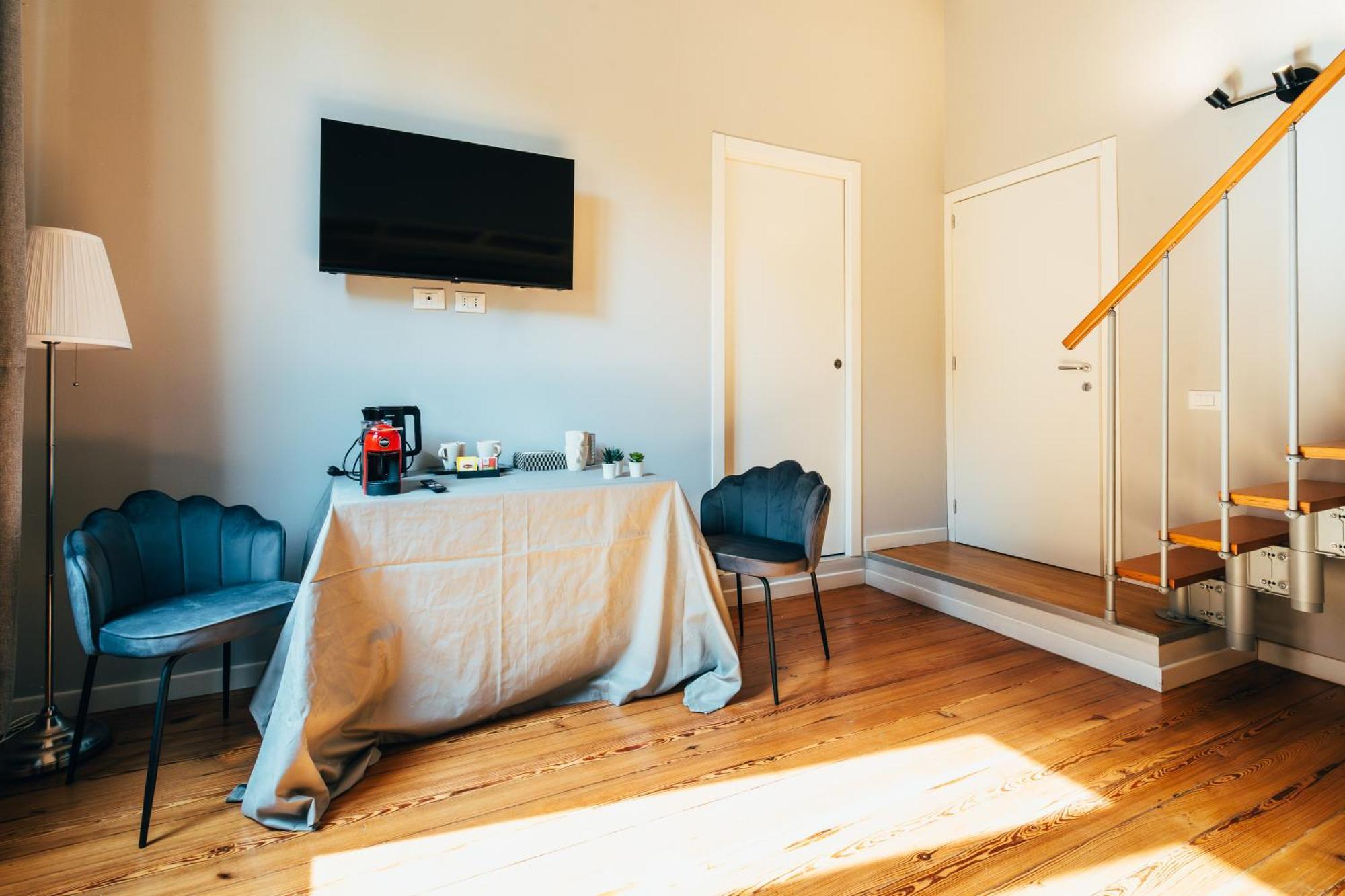 - Private Bathroom * Bolonia