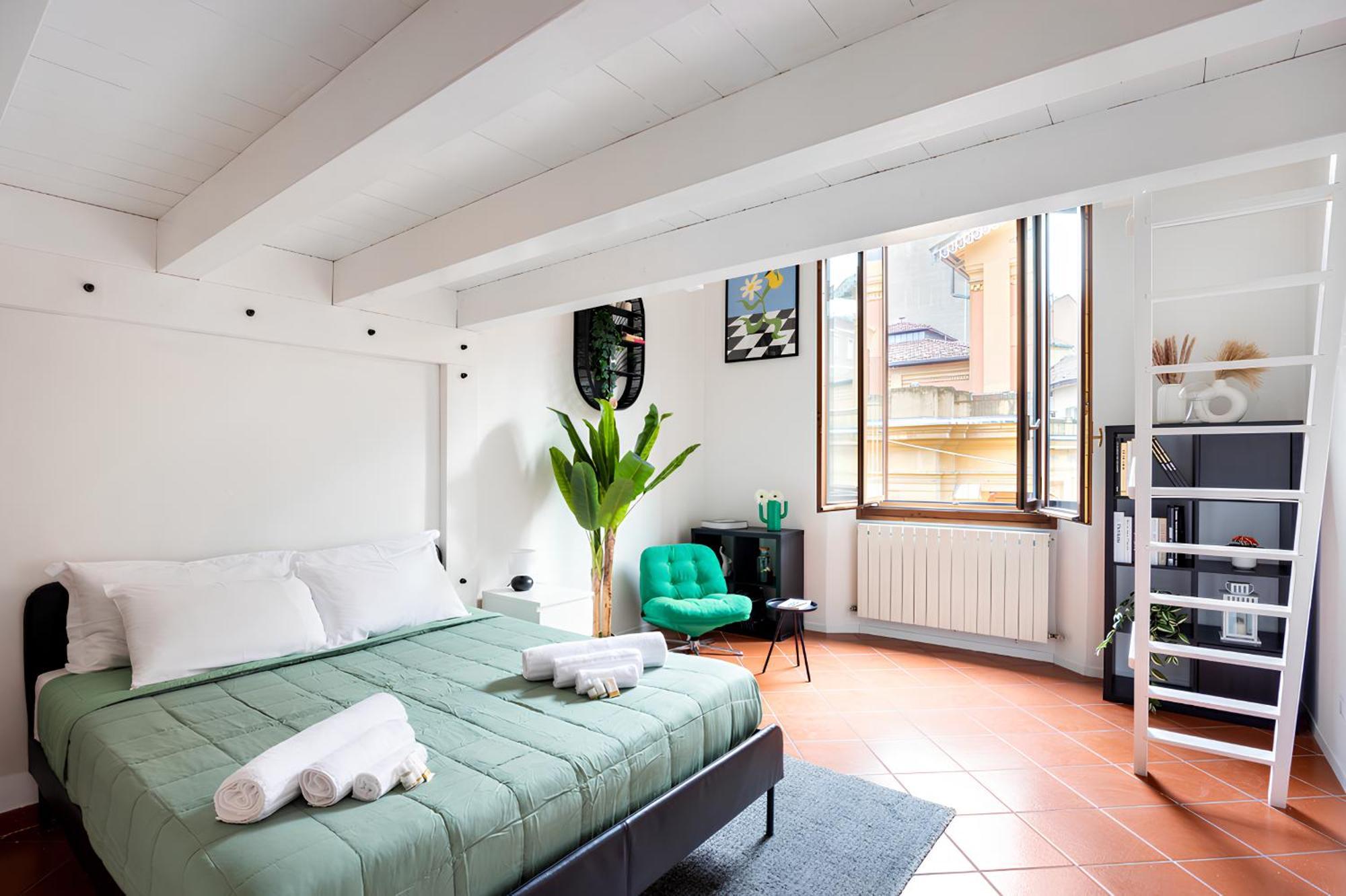 Bright Design House In The Heart Of Bologna