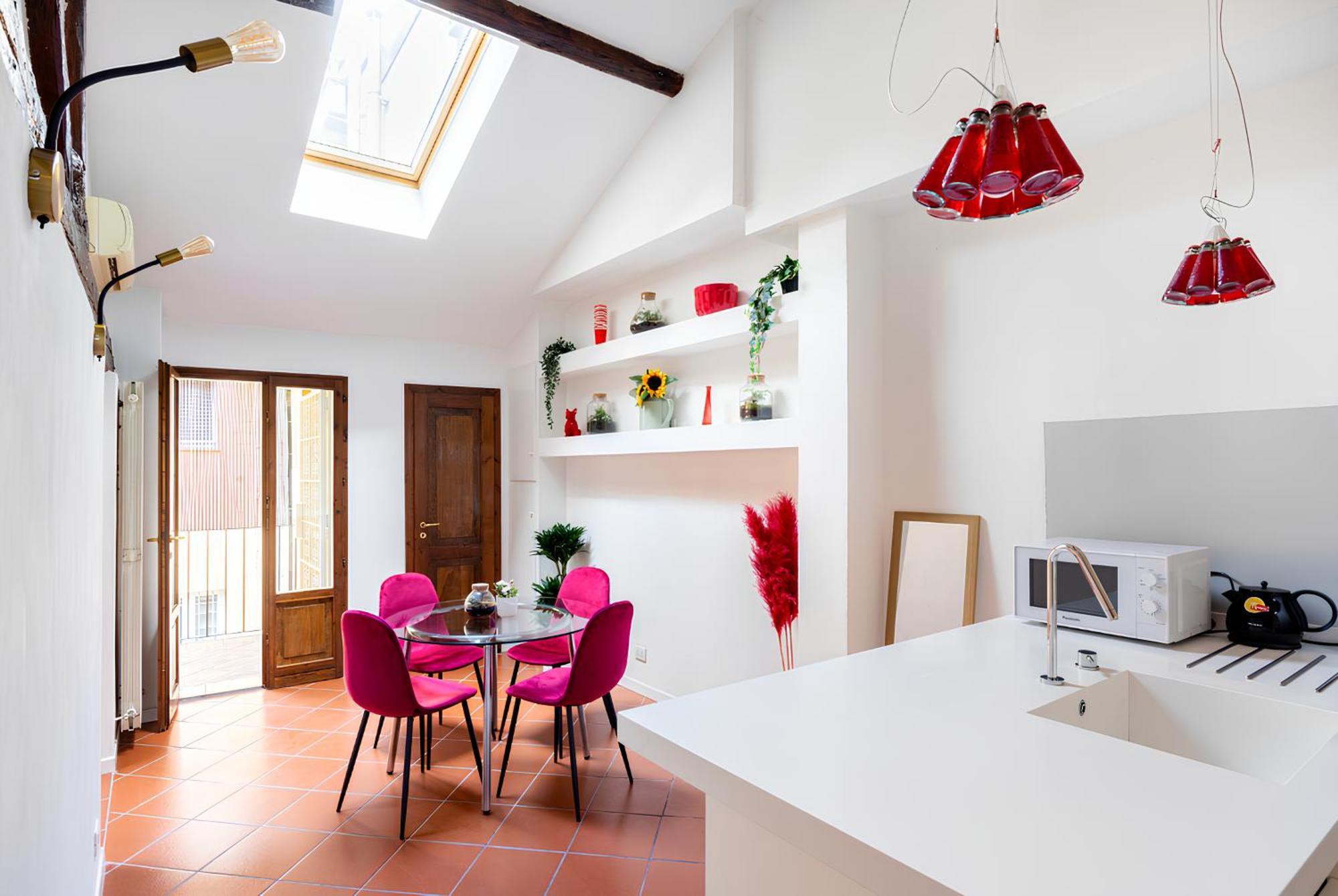 Bright Design House In The Heart Of *