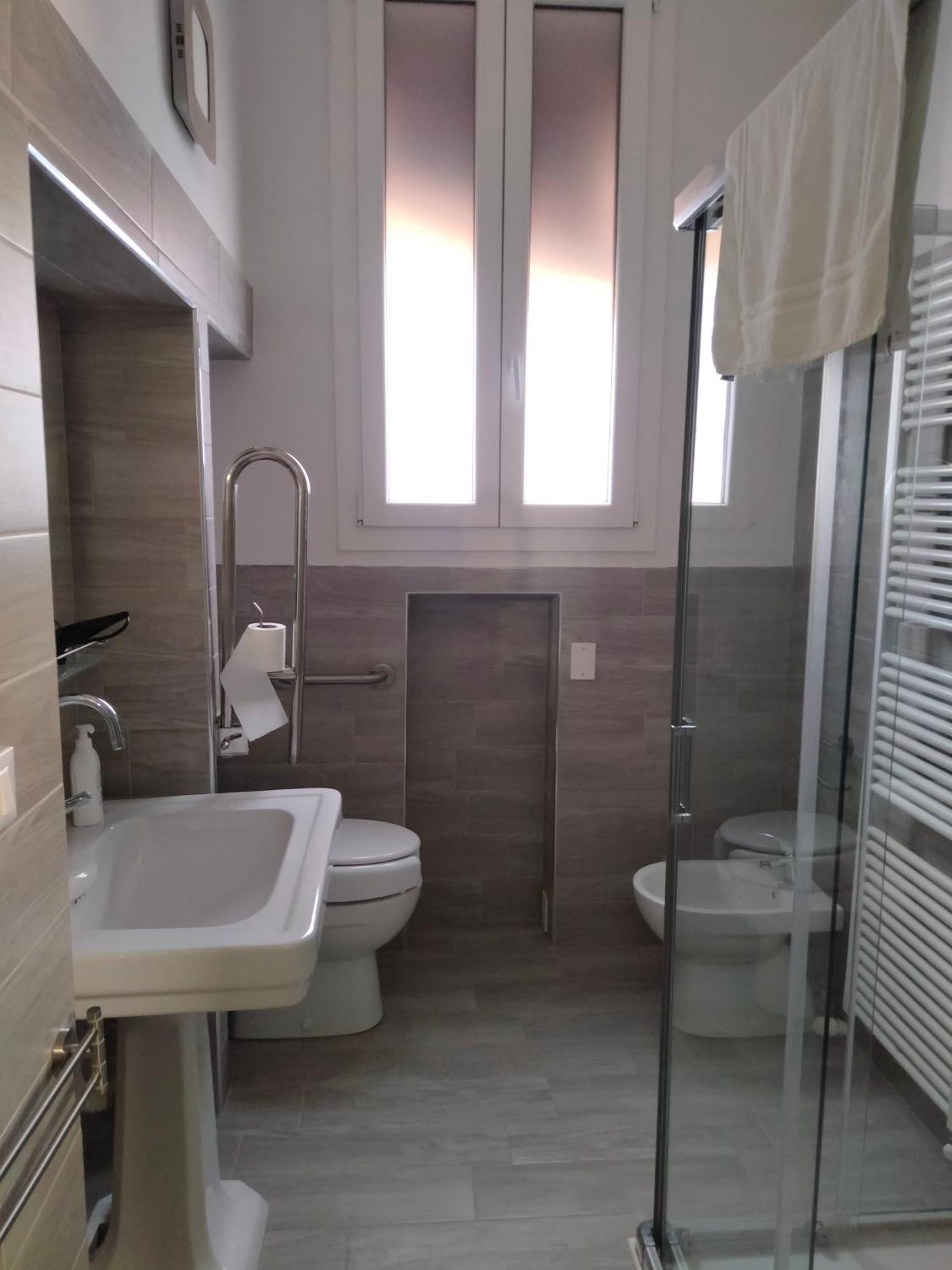 Gæstehus Piazza Santo Stefano 6 - By Bolognacentro Luxuryh