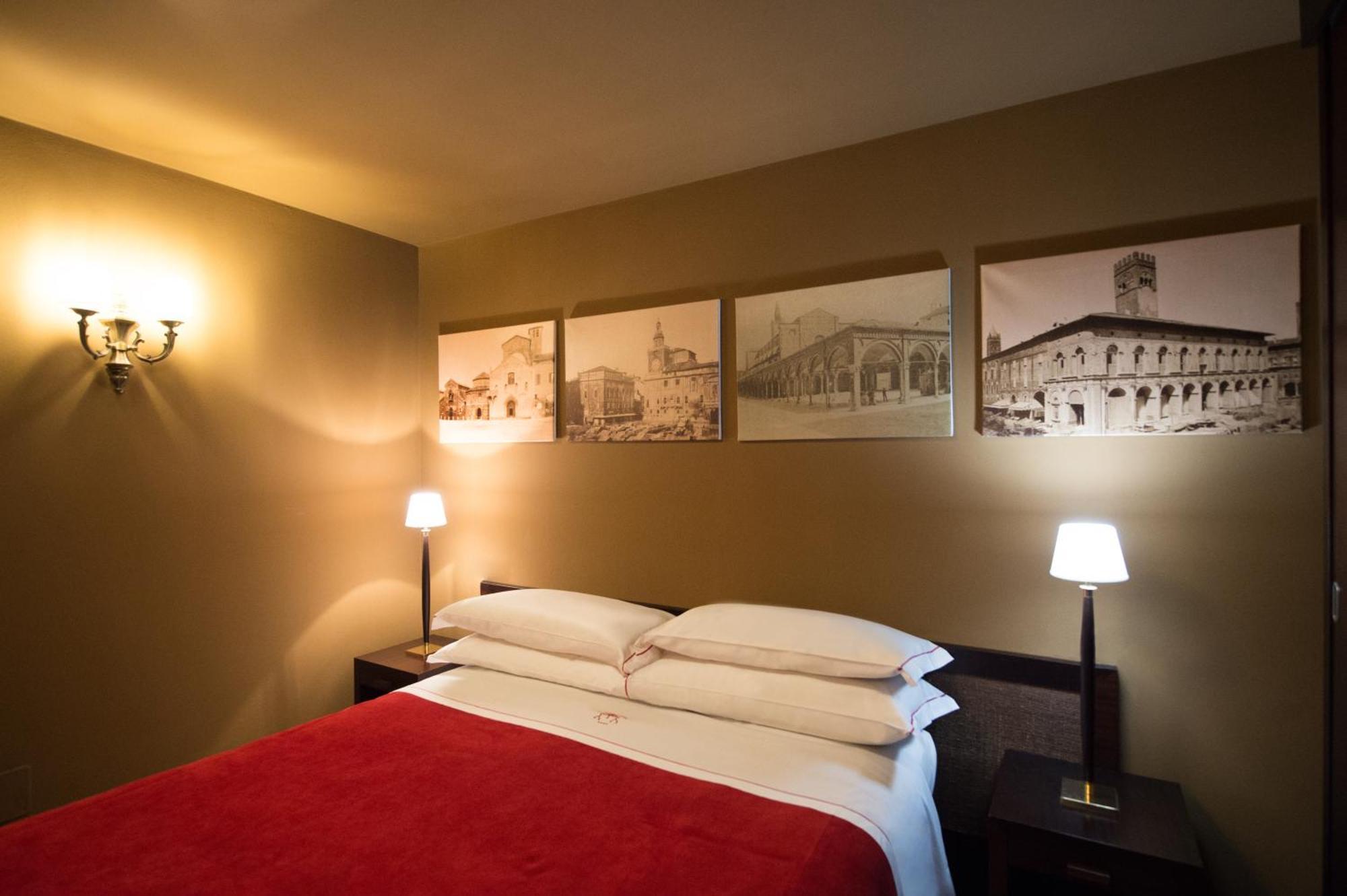 Phi 4* Bologna