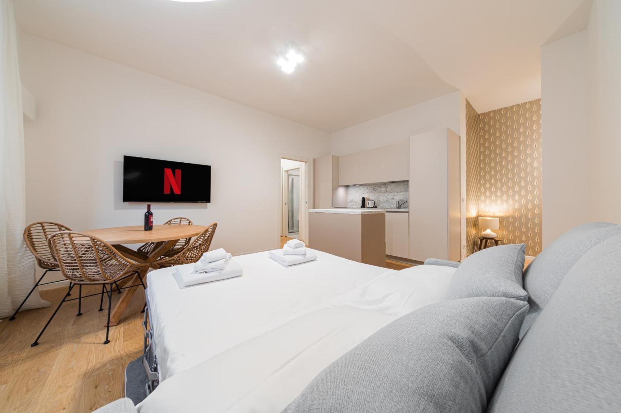 Appartamento Re Enzo - 10 Minutes Walk To Piazza Maggiore *