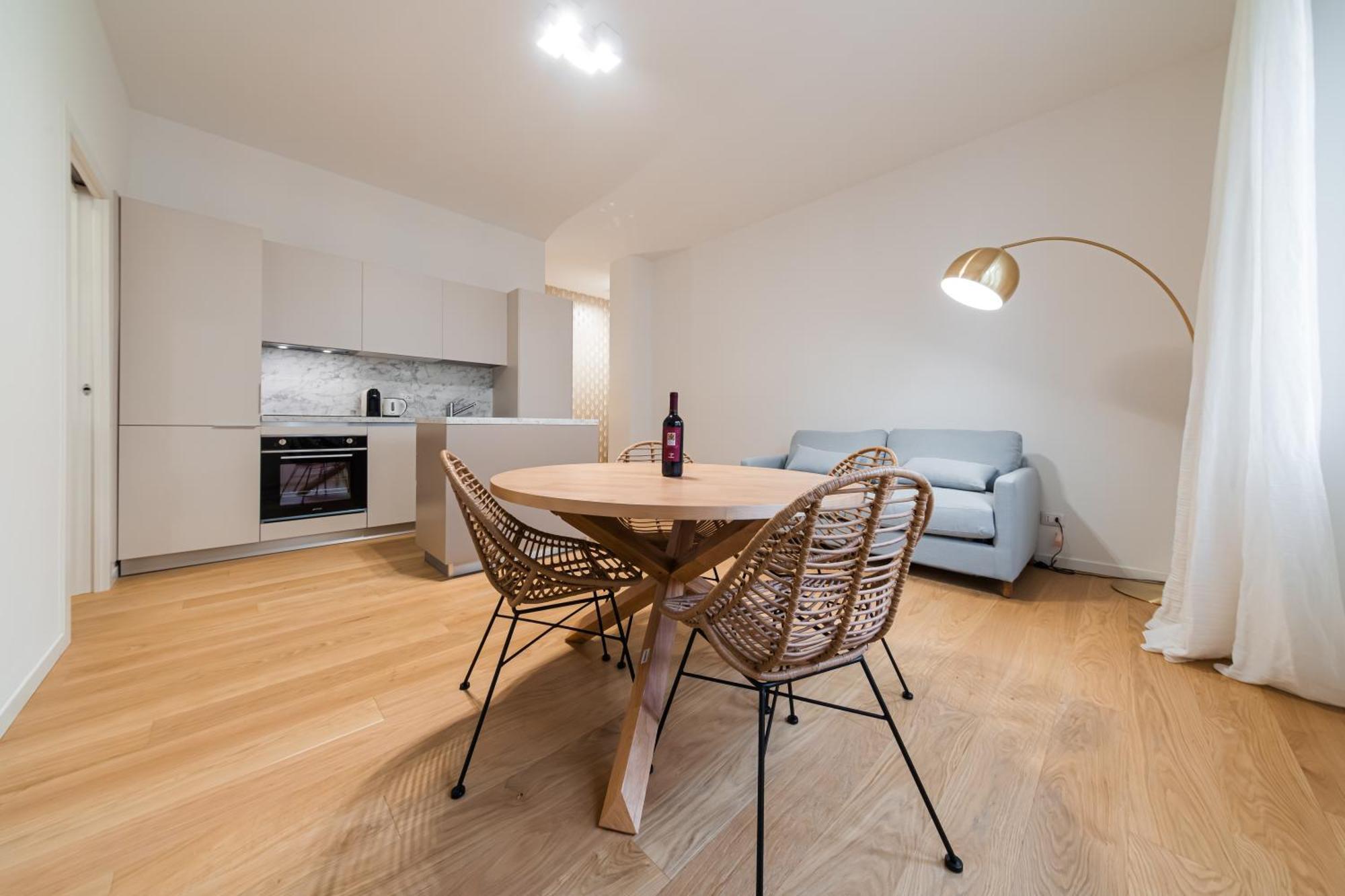 Appartamento Re Enzo - 10 Minutes Walk To Piazza Maggiore *