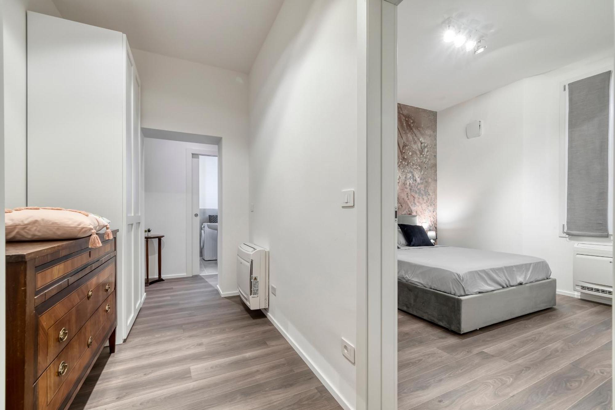 Carbonara Palace 3 - Luxury Comfort Under Medieval Towers Apartamento *