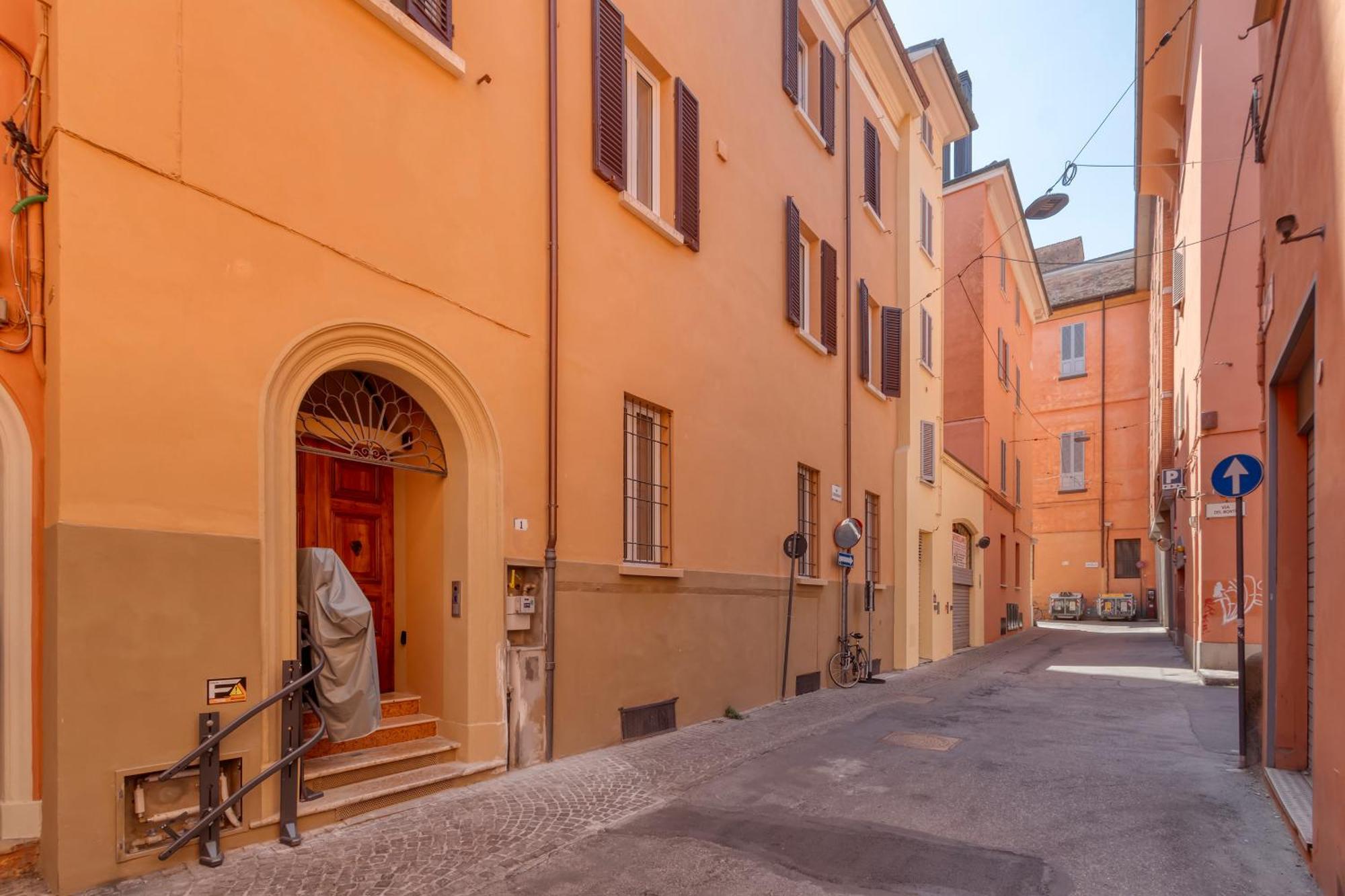 Carbonara Palace 2 - Luxury Comfort Under Medieval Towers * Bolonia