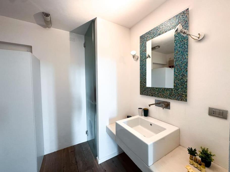 Apartamento Aldrovandi Loft - Centro Storico Bolonha