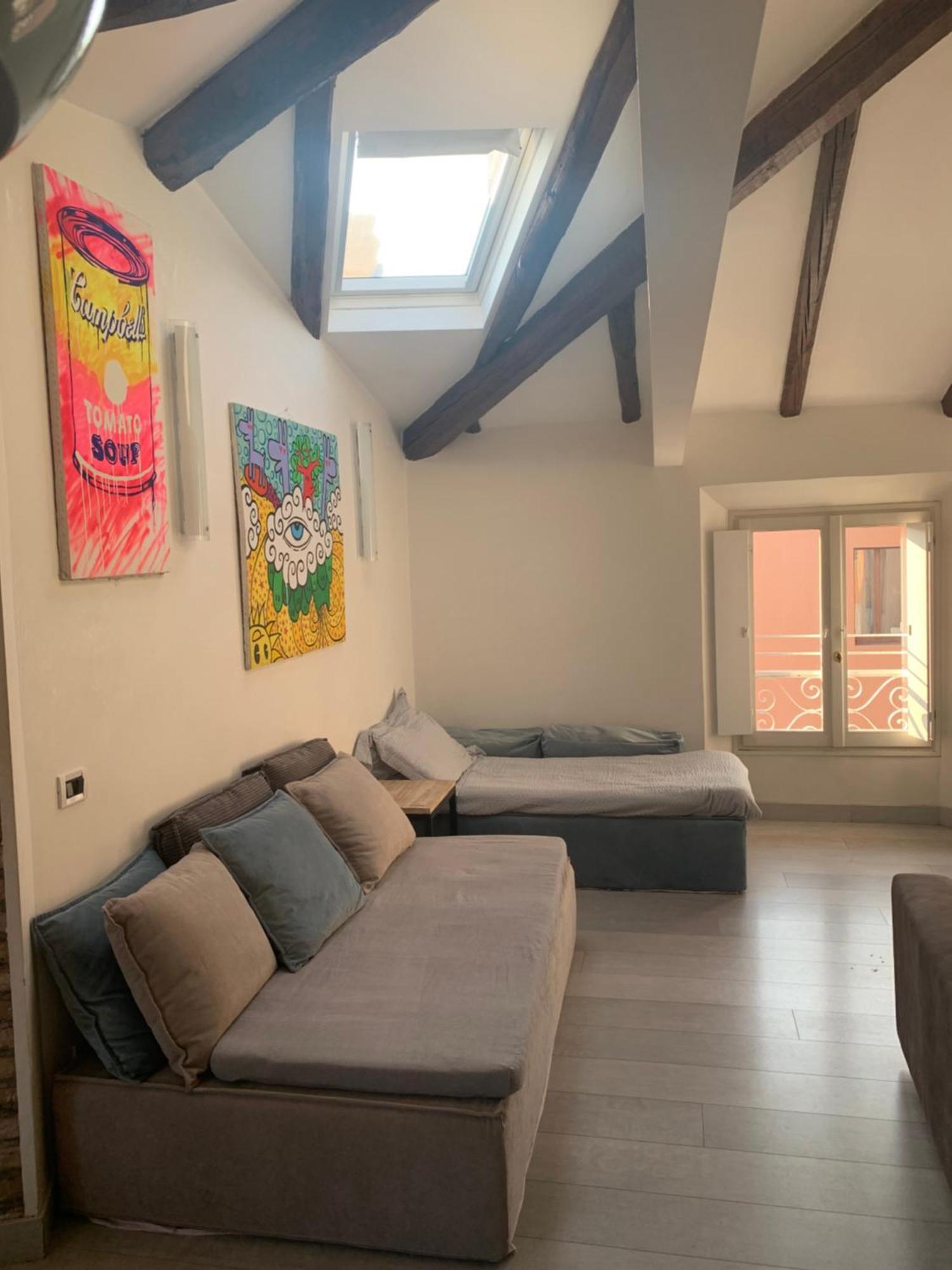 Mansarda Teatro Duse Centro Appartement *