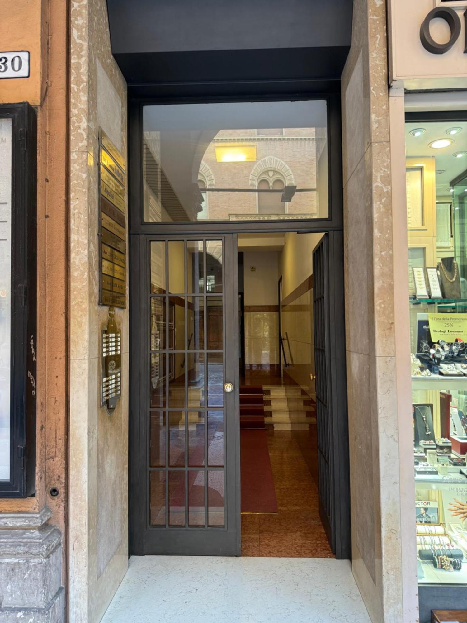 Bed & Breakfast Nicholas Center- *