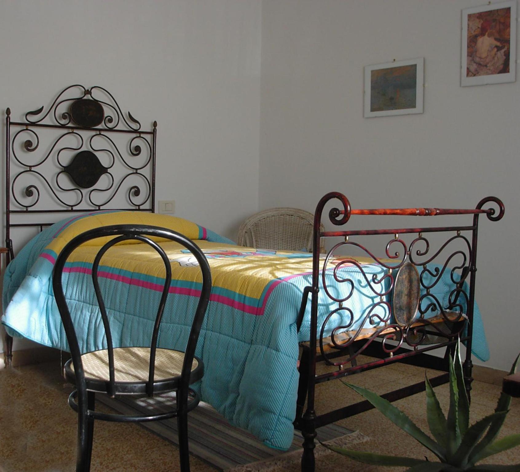 Carlotta Bed & Breakfast