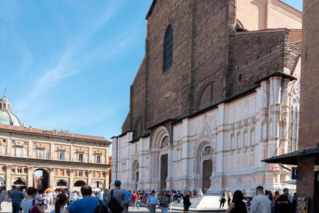 Due Torri Palace - Bolognacentro Luxury