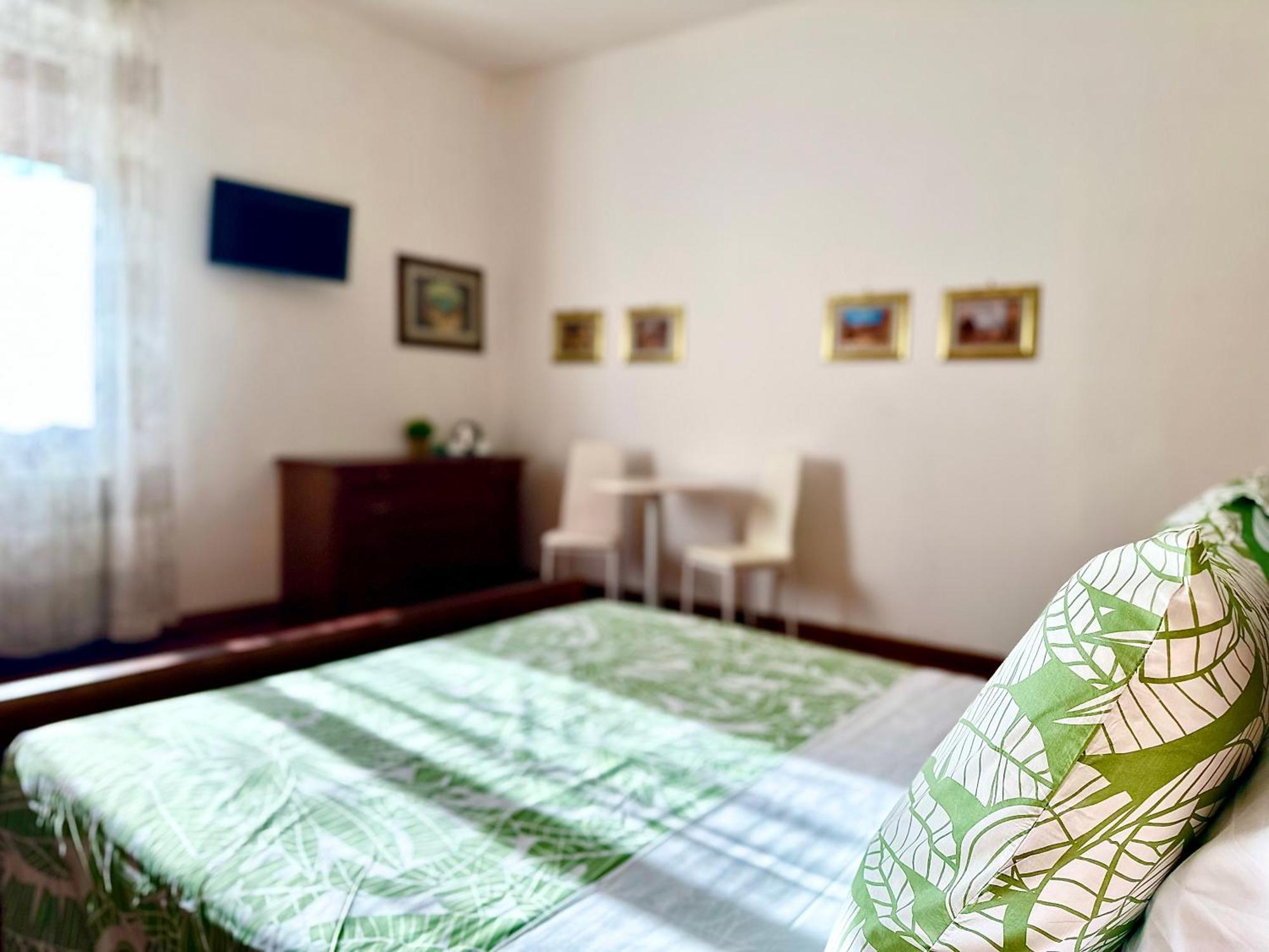 Guest house Elegant *